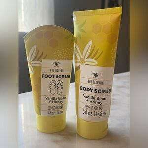 ✨✨Bolero Body And Foot Scrubs ✨✨